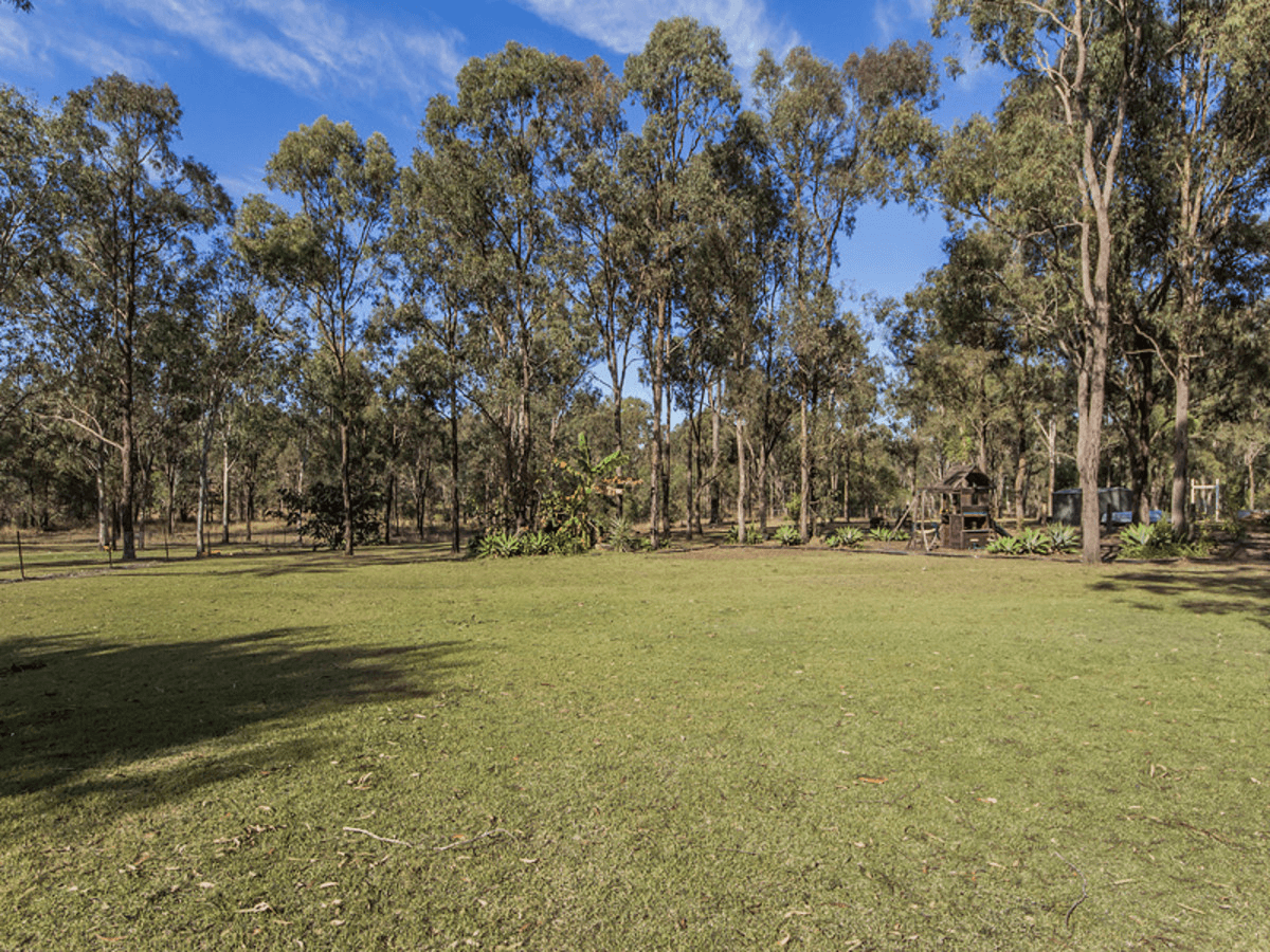 1 River Oak Court, Lowood, QLD 4311