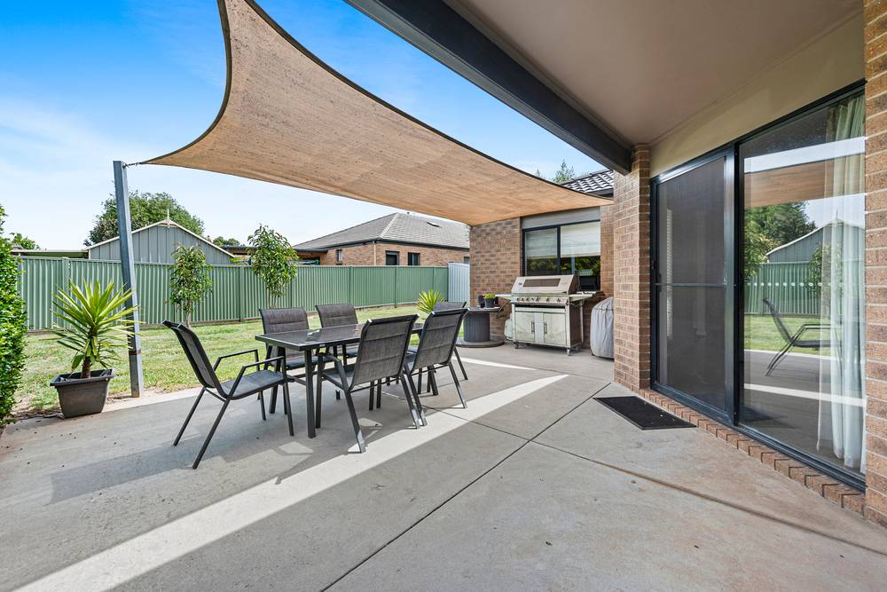26 Debono Drive, Miners Rest, VIC 3352