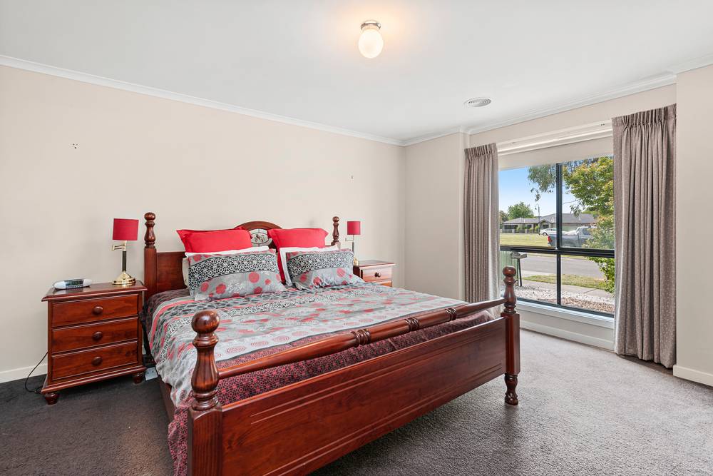 26 Debono Drive, Miners Rest, VIC 3352