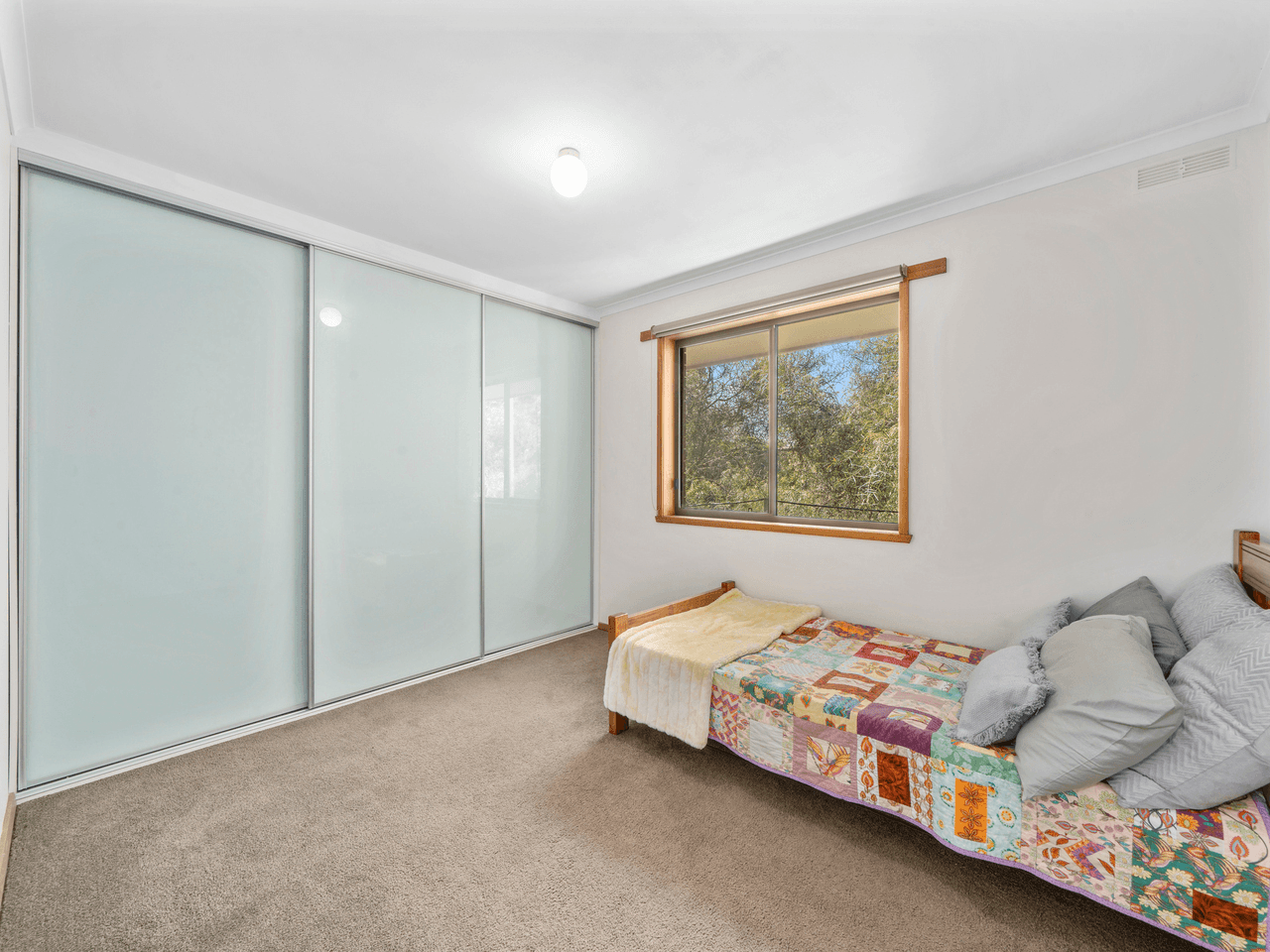 10 Withers Street, LONGWOOD, VIC 3665