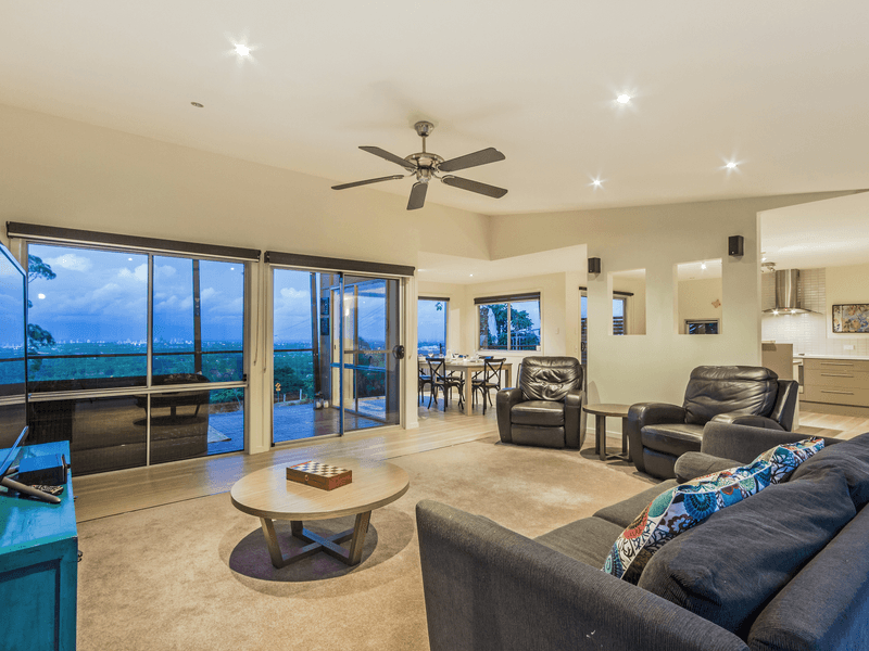 189-207 The Panorama, TALLAI, QLD 4213