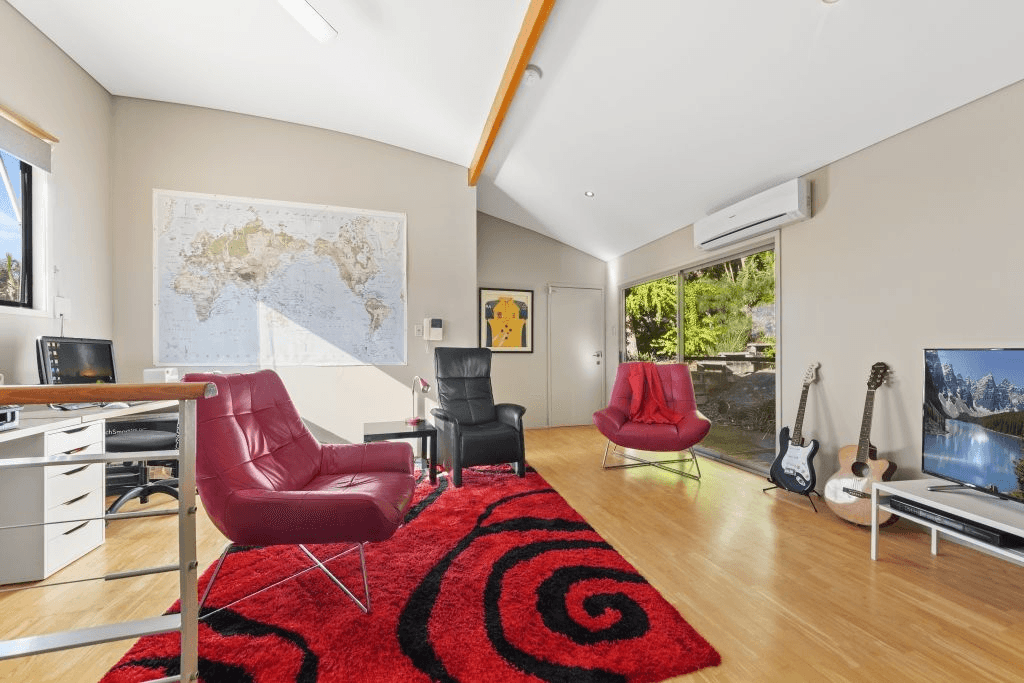 78 Taylor Street, Woy Woy Bay, NSW 2256