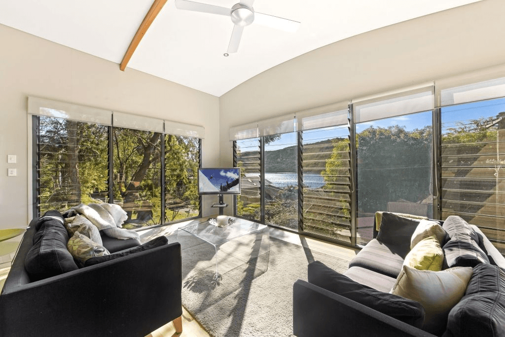 78 Taylor Street, Woy Woy Bay, NSW 2256