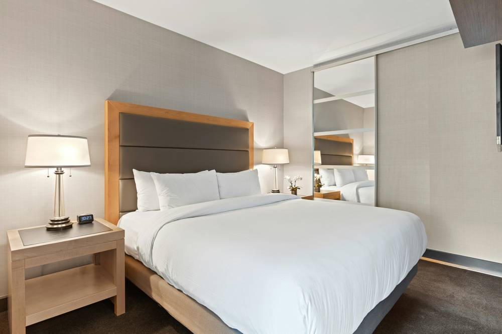 2 Starboard Walk, BRIGHTON, VIC 3186