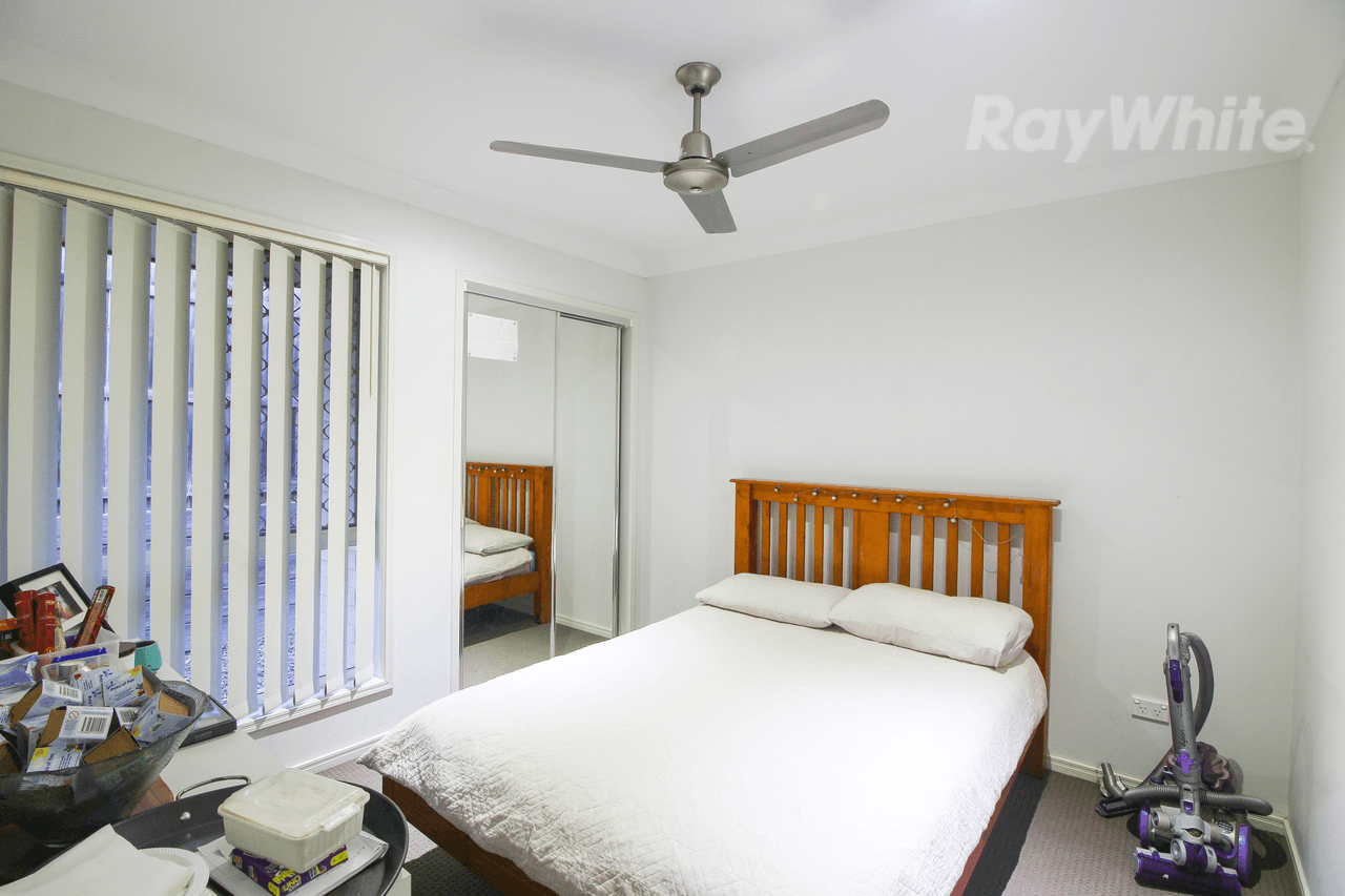 10 Nuala Street, YAMANTO, QLD 4305