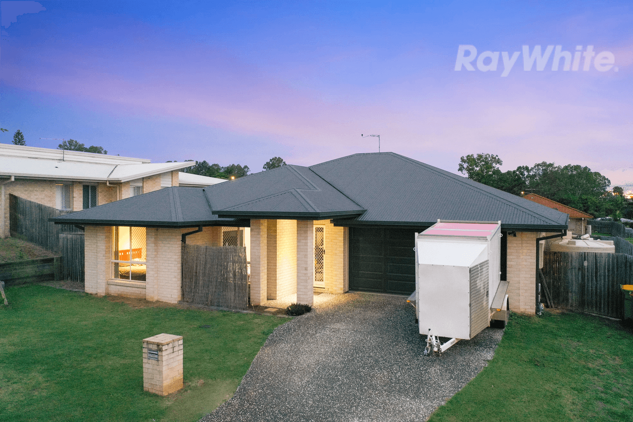 10 Nuala Street, YAMANTO, QLD 4305