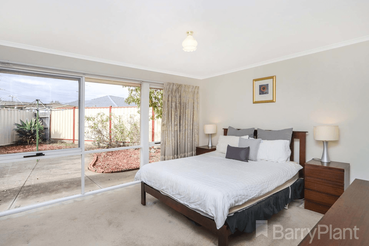 9 Columbia Close, Tullamarine, VIC 3043