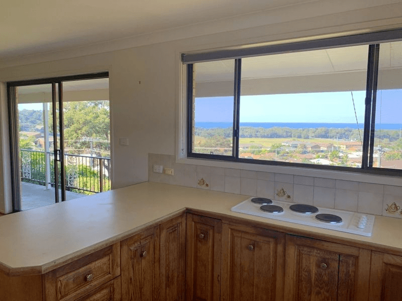 37 Manning Avenue, COFFS HARBOUR, NSW 2450