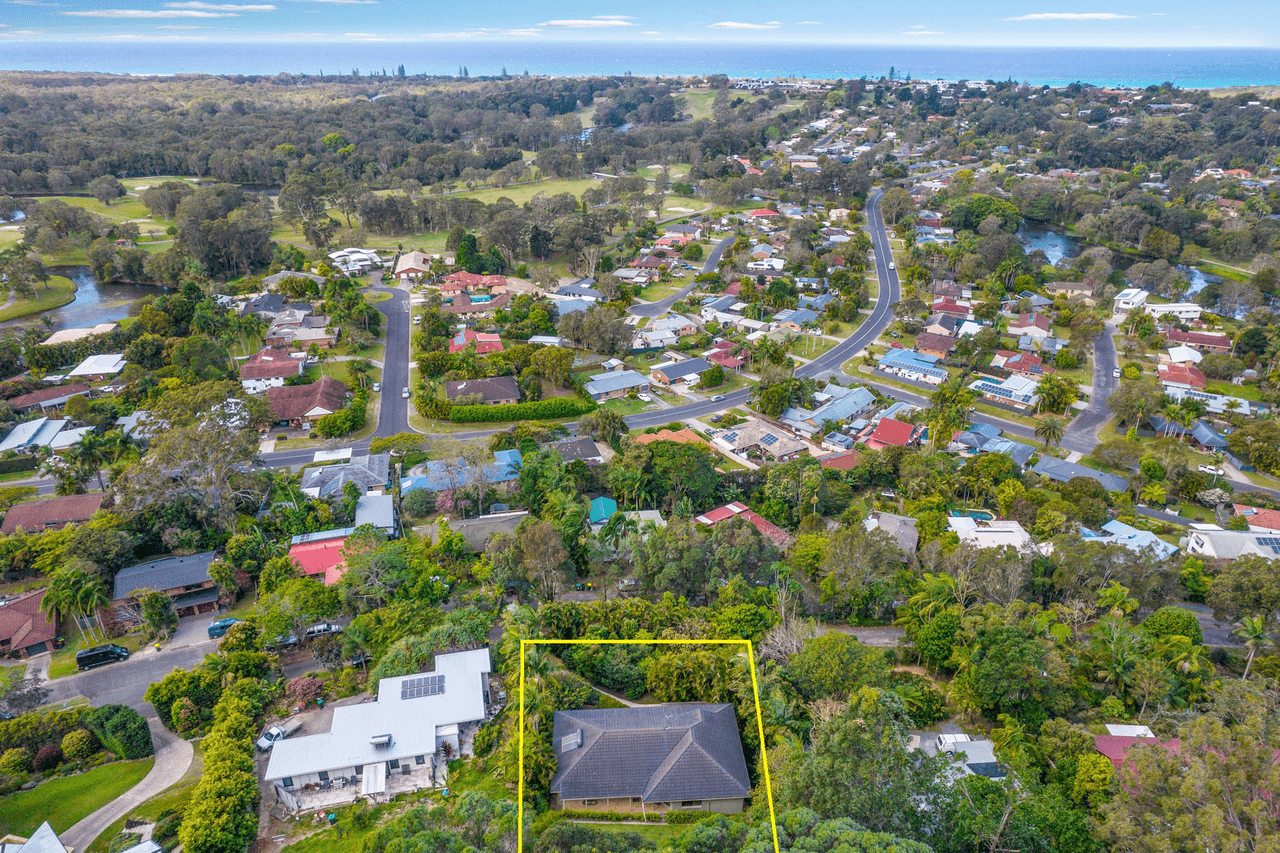 19 Yamble Drive, OCEAN SHORES, NSW 2483