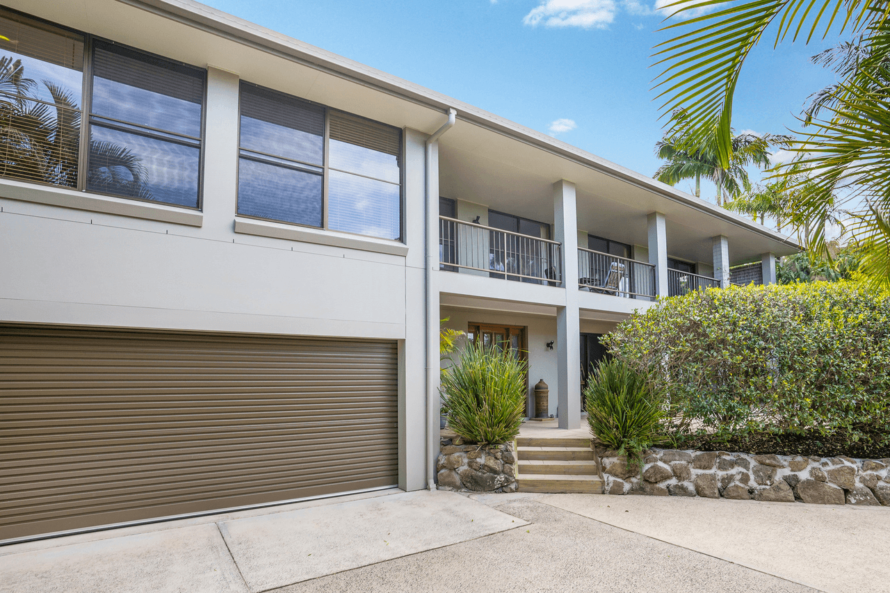 19 Yamble Drive, OCEAN SHORES, NSW 2483