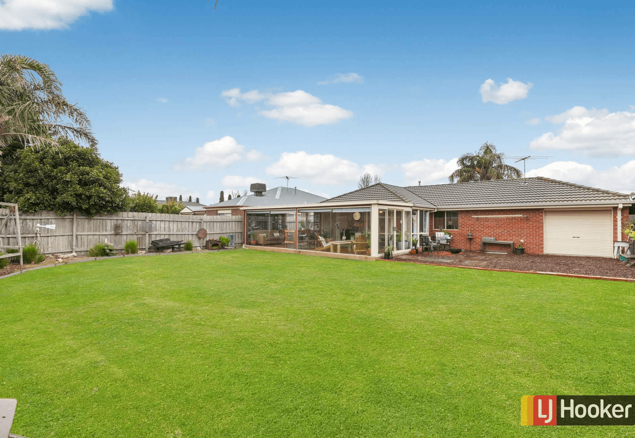 12 McLeod Court, WALLAN, VIC 3756