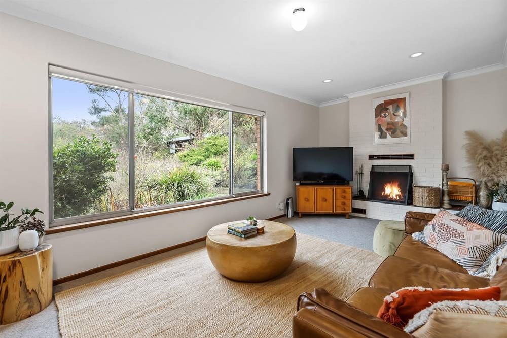 8 Somerset Road, Coromandel Valley, SA 5051