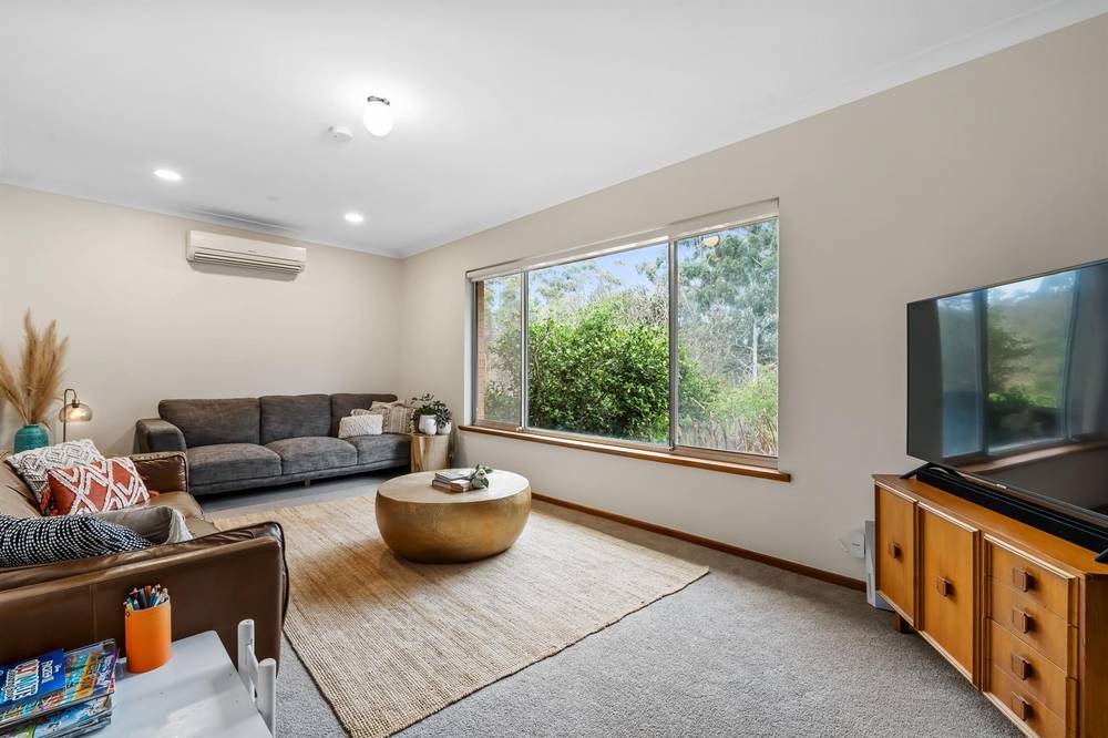 8 Somerset Road, Coromandel Valley, SA 5051