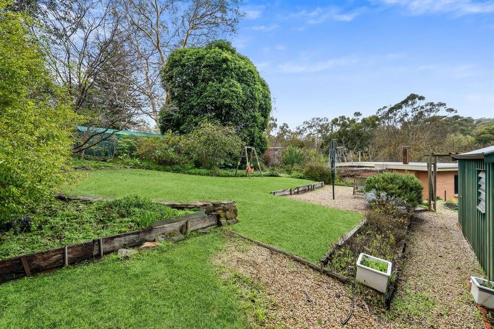 8 Somerset Road, Coromandel Valley, SA 5051
