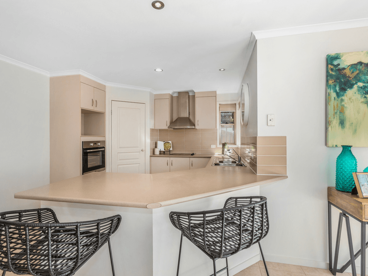 32 Newcastle Drive, Pottsville, NSW 2489