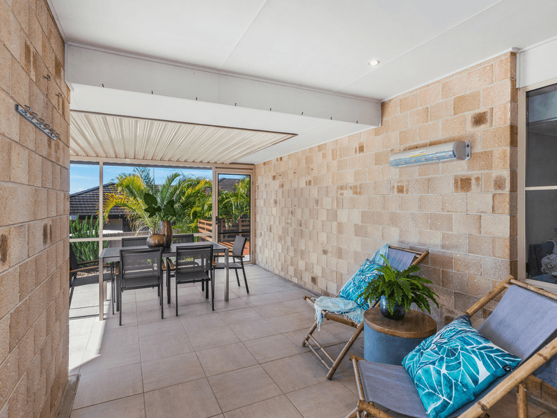 32 Newcastle Drive, Pottsville, NSW 2489