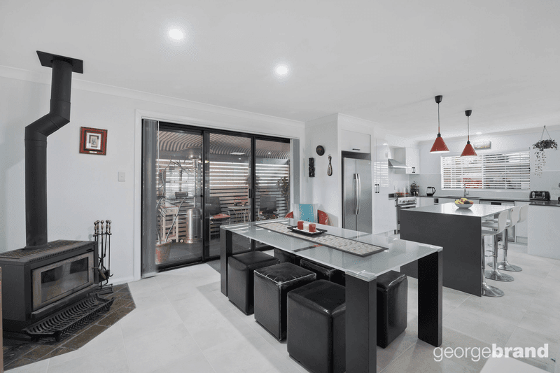 8 Glenice Close, GOROKAN, NSW 2263