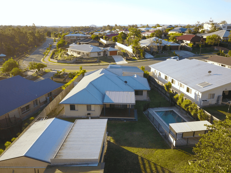 82 Kensington Drive, Flinders View, QLD 4305