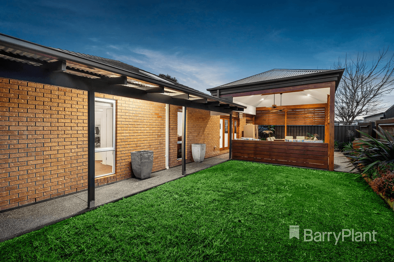 26 Harriers Street, MERNDA, VIC 3754