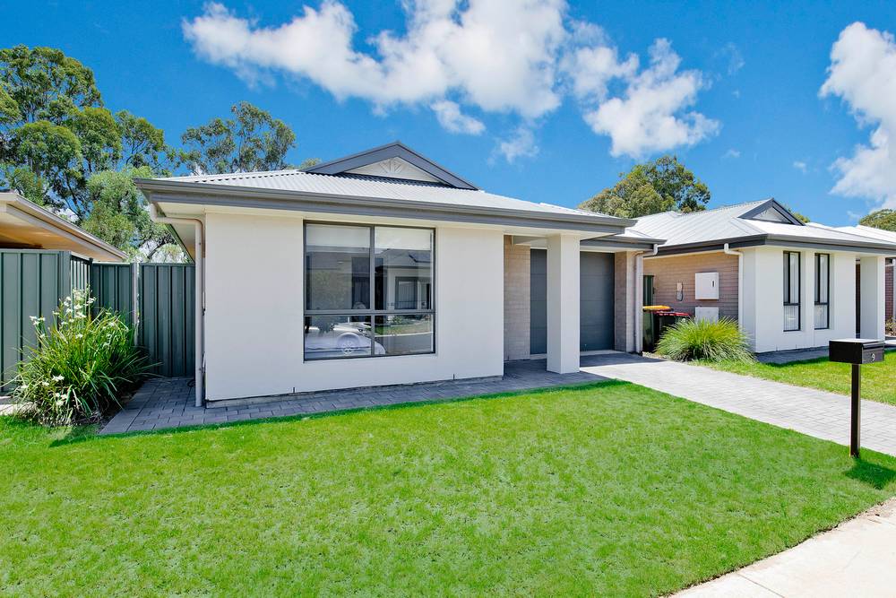 9 Riverwalk Place, Parafield Gardens, SA 5107