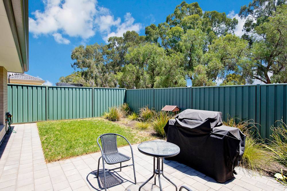 9 Riverwalk Place, Parafield Gardens, SA 5107