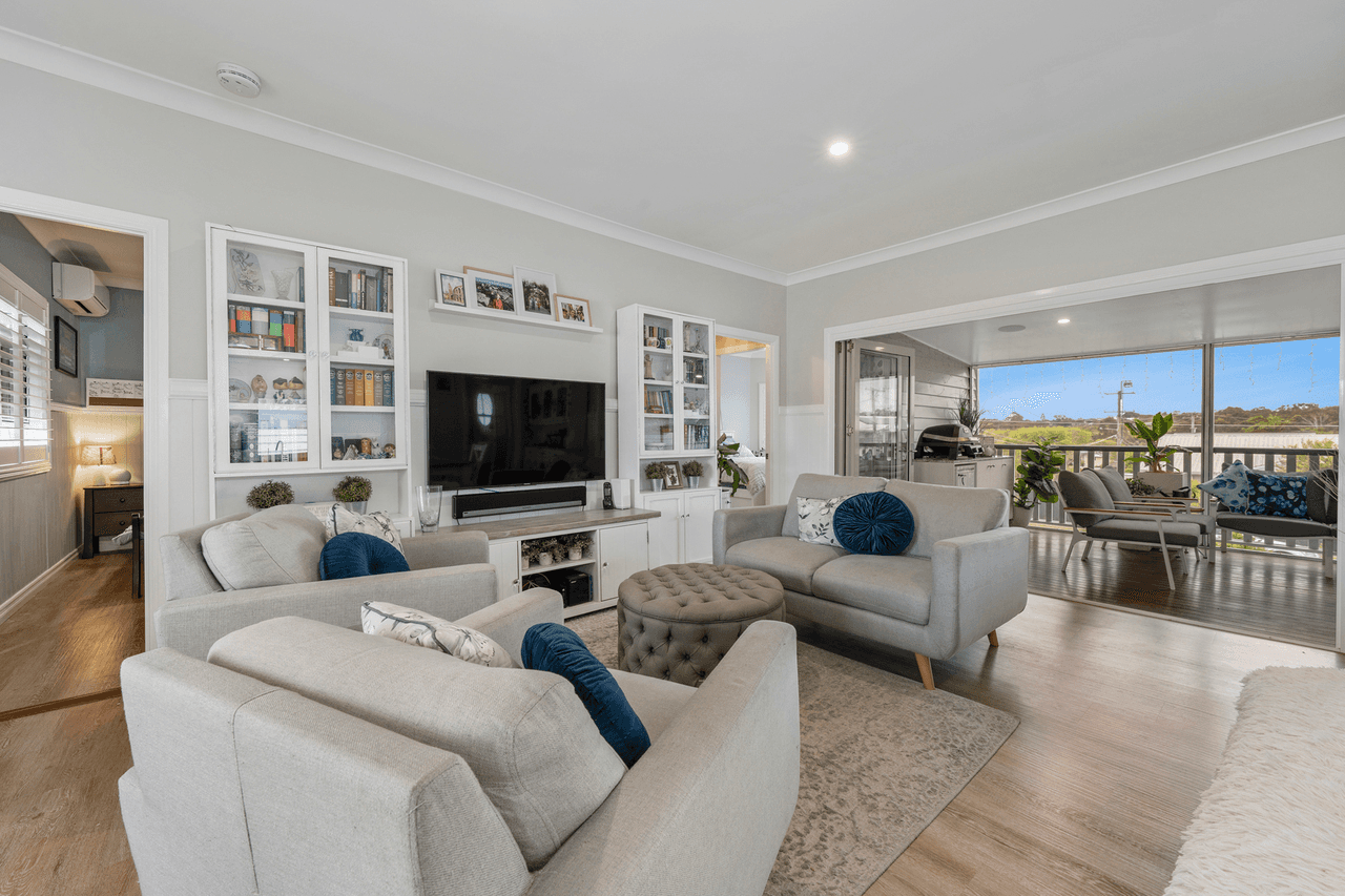 84 Richard Street, Lota, QLD 4179