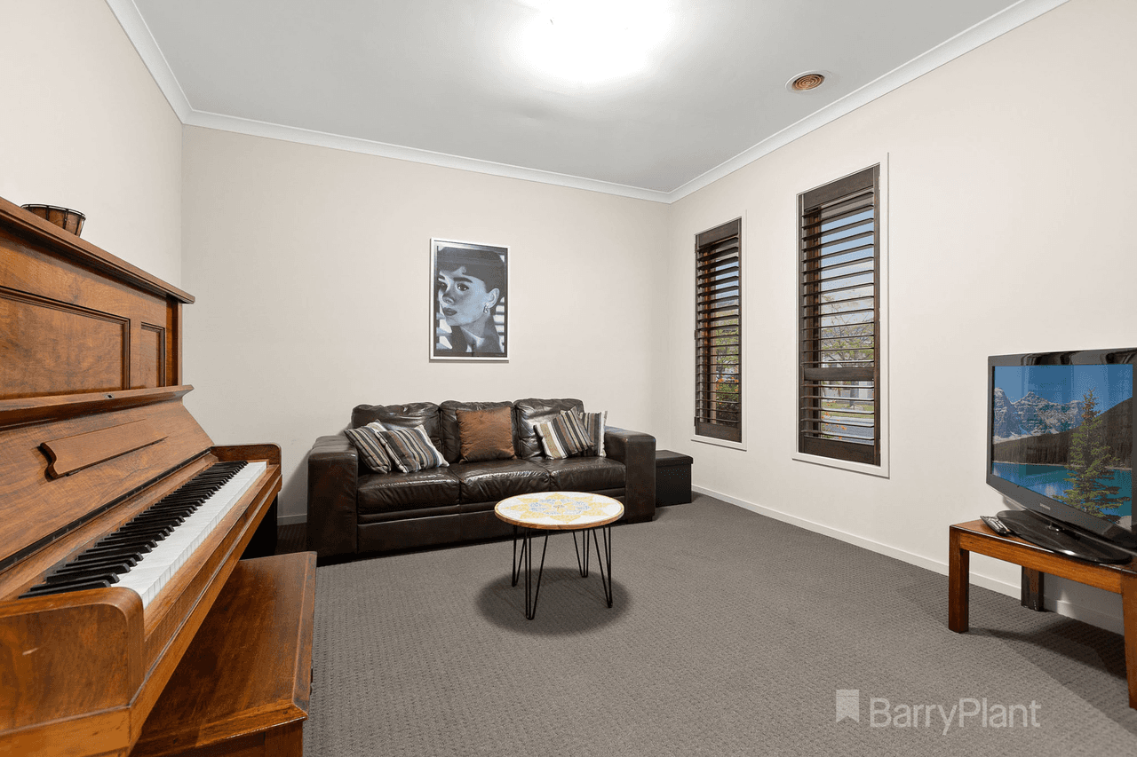 5 Ibis Close, Pakenham, VIC 3810