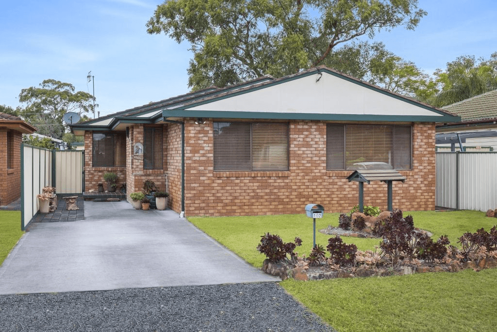 102 Birdwood Avenue, Umina Beach, NSW 2257