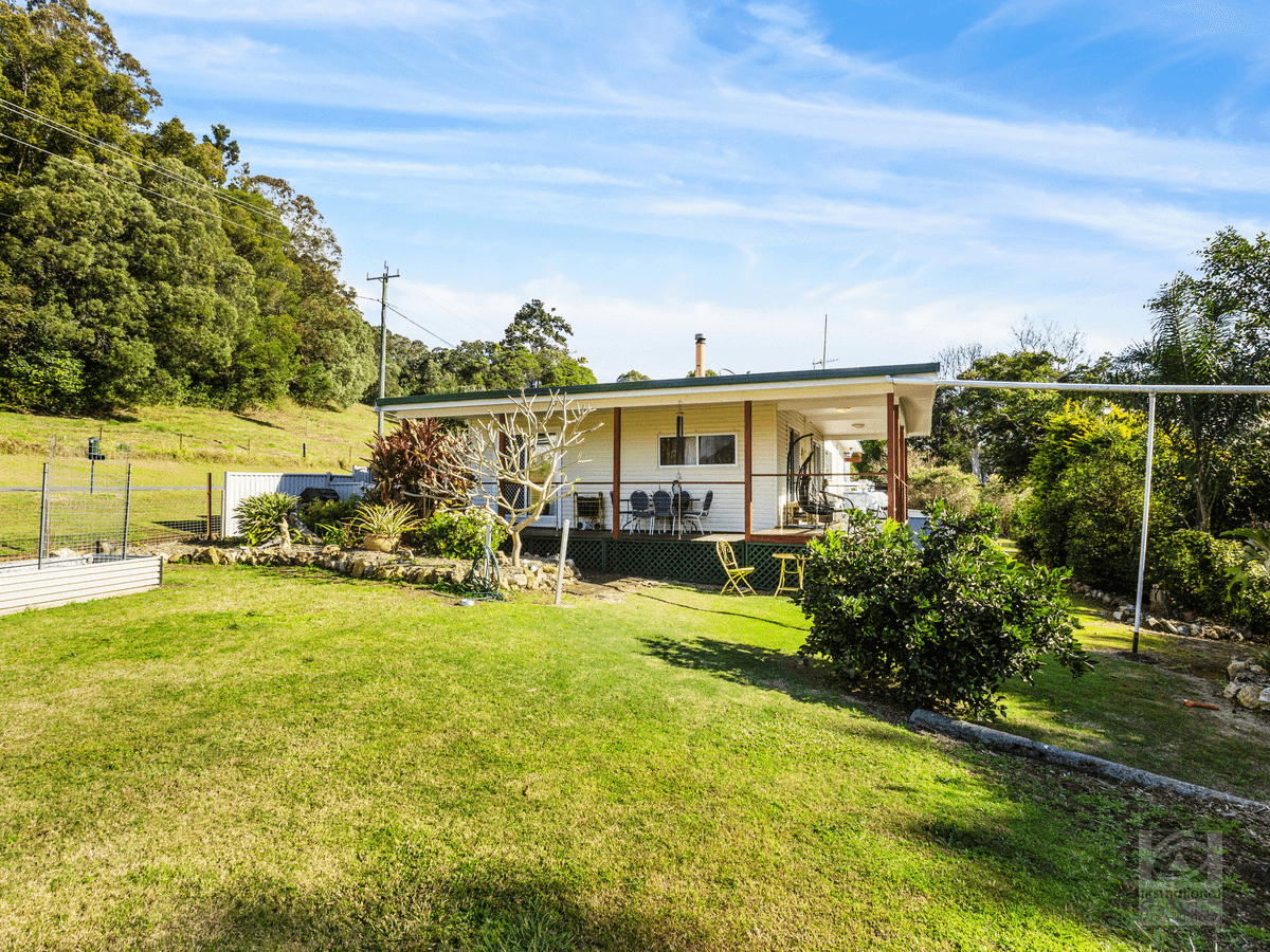 6 Chilcotts Road, Crystal Creek, NSW 2484