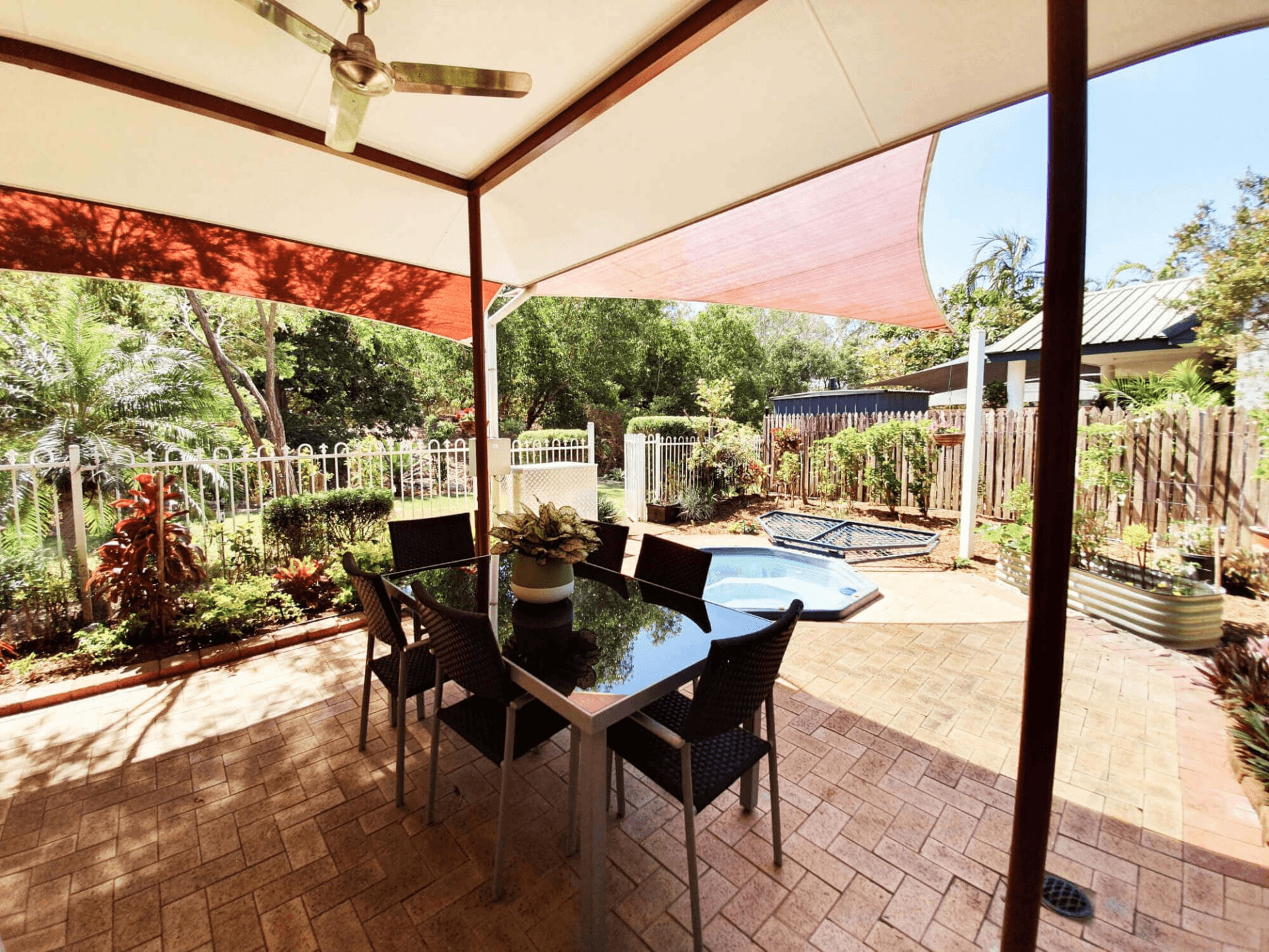 2/39 Bermingham Crescent, Bayview, NT 0820