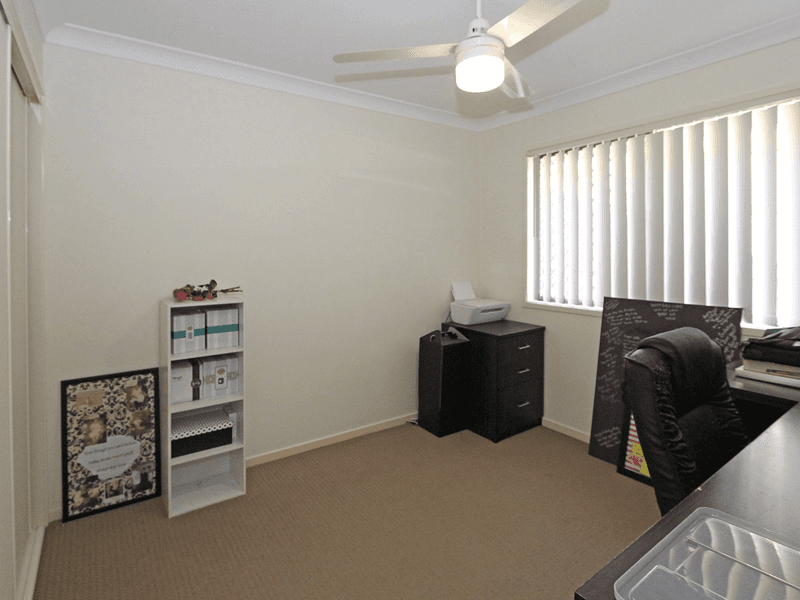 32 Drysdale Place, BRASSALL, QLD 4305