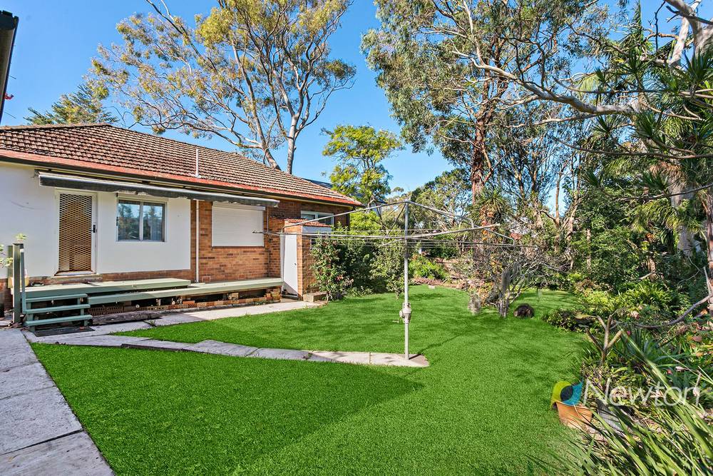 28 Yuruga Avenue, CARINGBAH SOUTH, NSW 2229