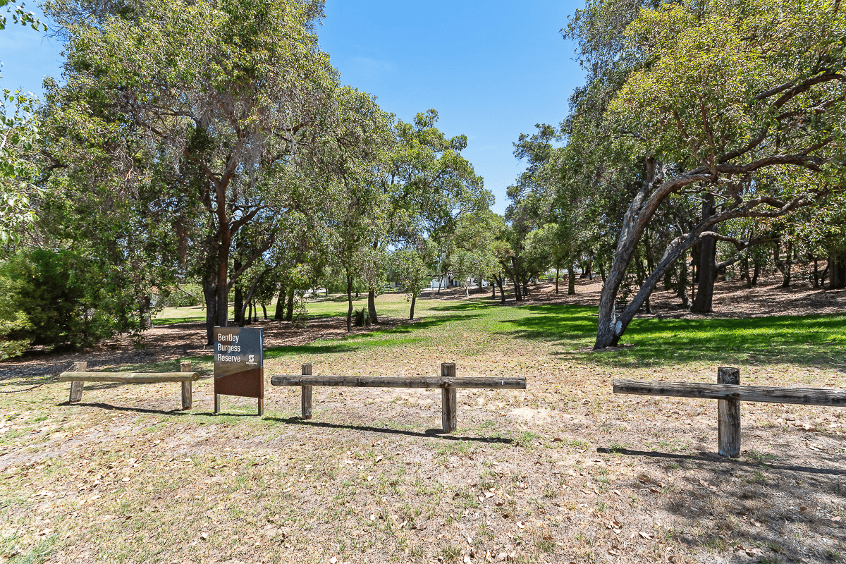 45 Eglinton Crescent, Hamersley, WA 6022