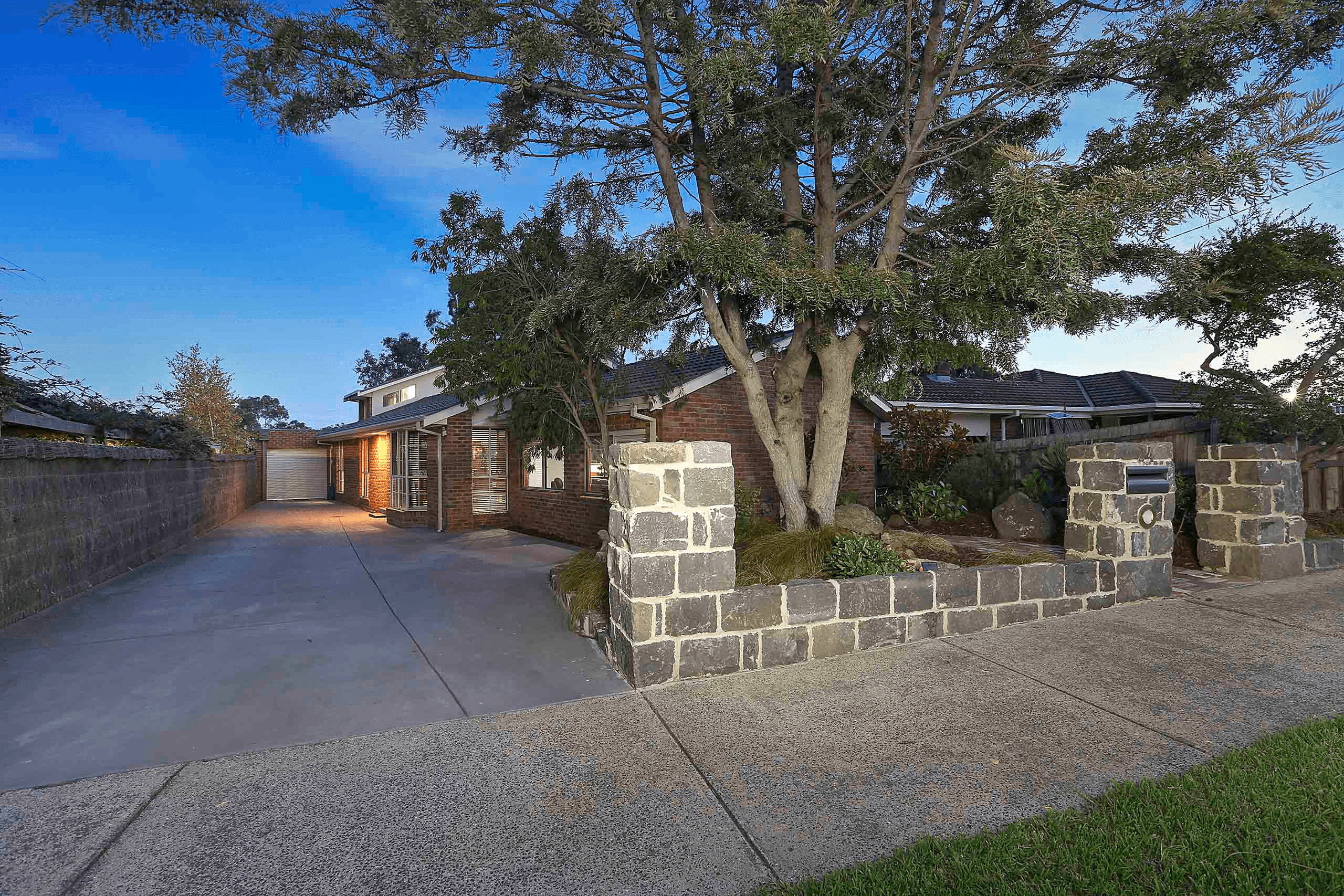 24 Waurnvale Drive, BELMONT, VIC 3216