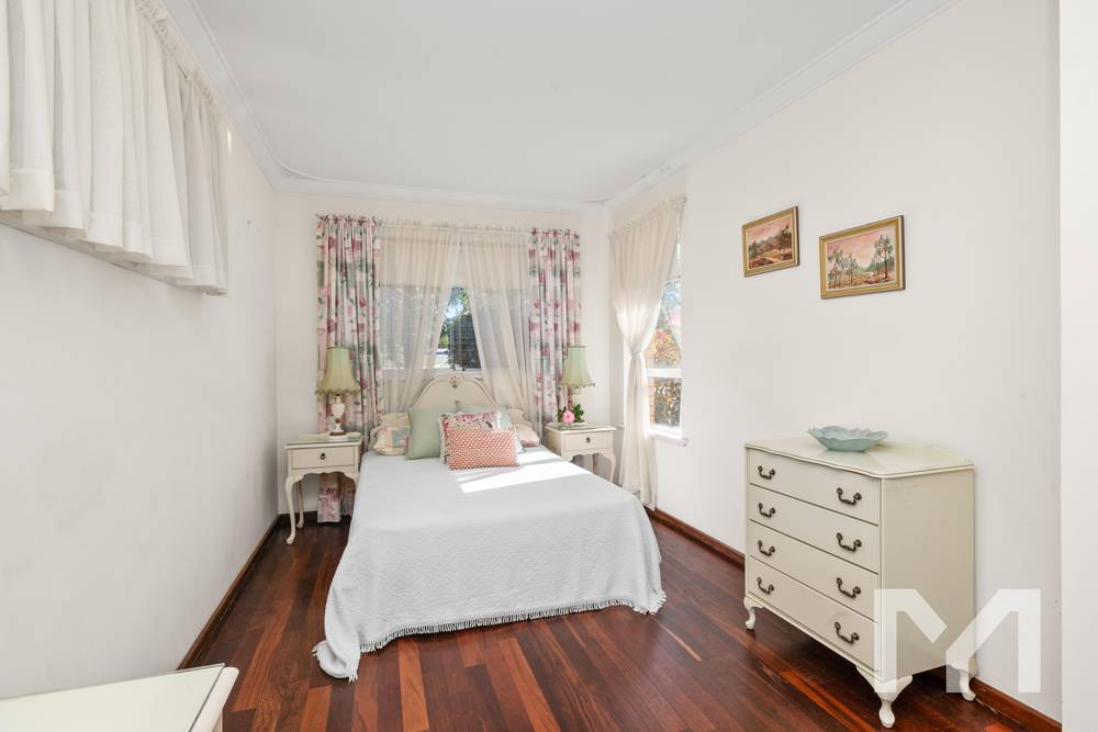 6 Linton Road, ATTADALE, WA 6156