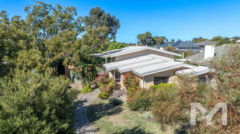 6 Linton Road, ATTADALE, WA 6156