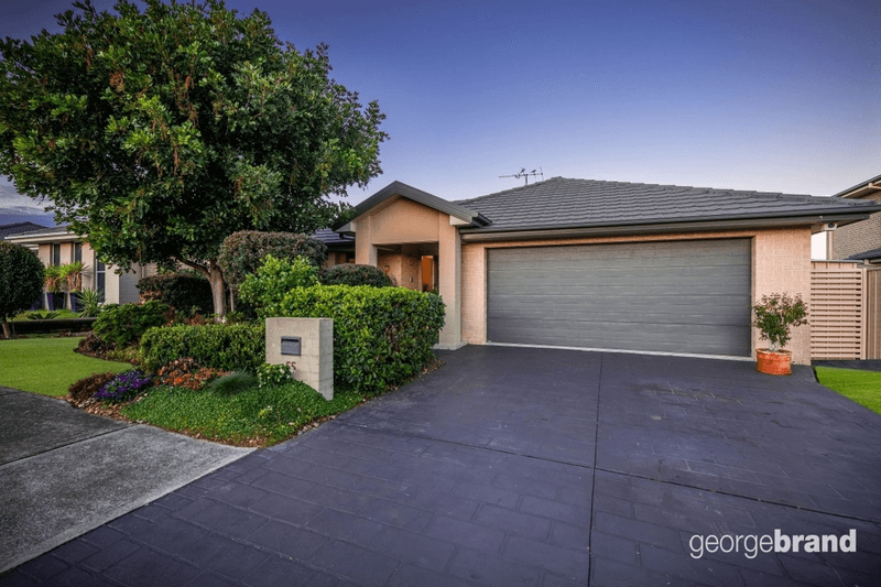 55 Waterside Drive, WOONGARRAH, NSW 2259