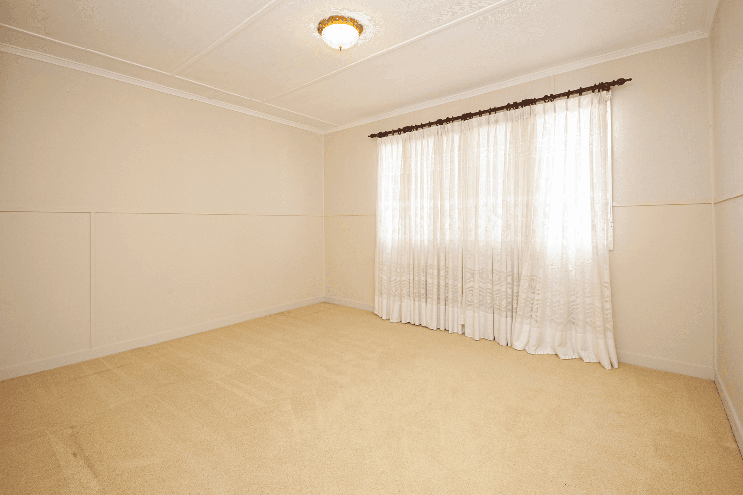 183 WHITEHILL ROAD, RACEVIEW, QLD 4305