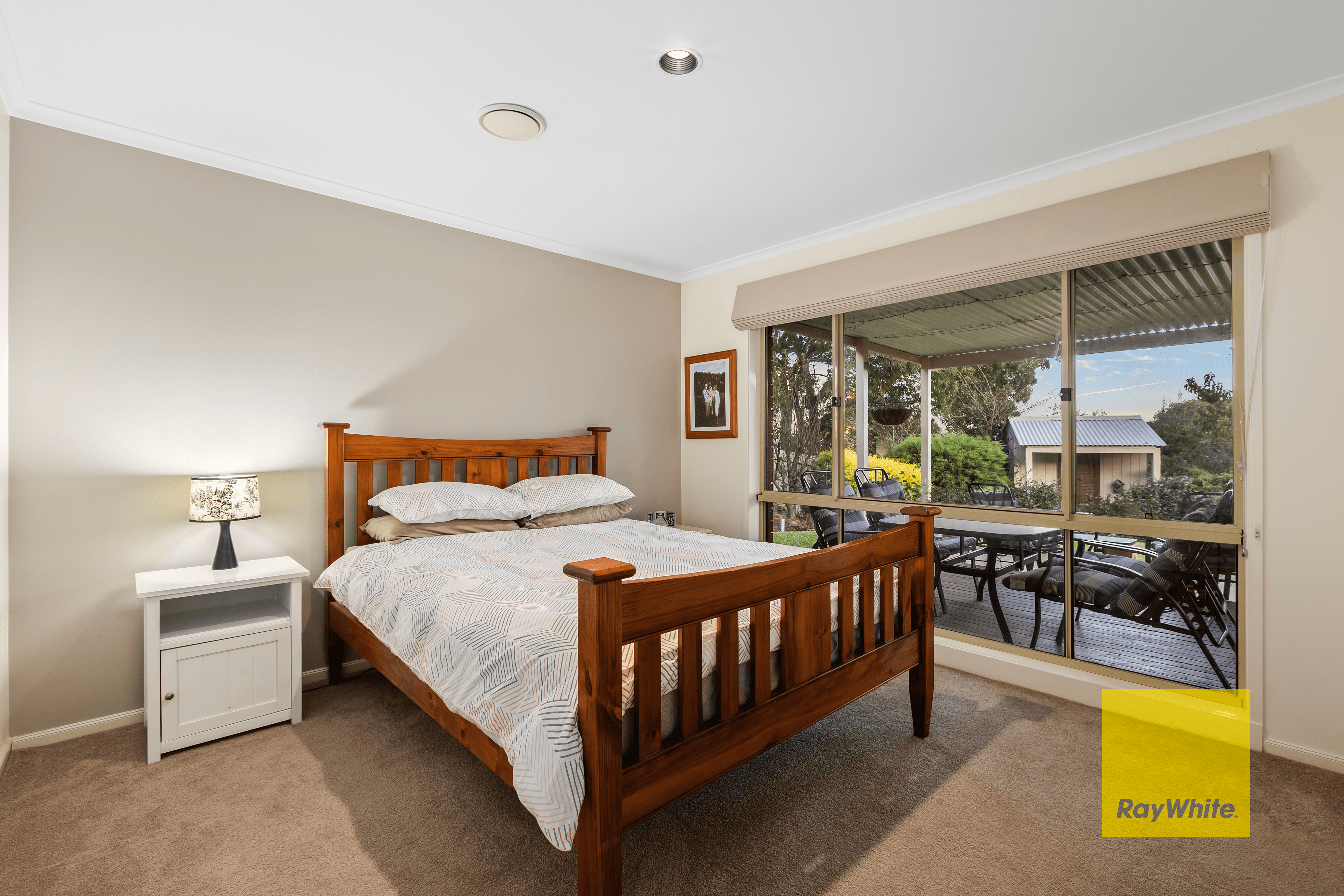 34 Lansbury Crescent, HIGHTON, VIC 3216