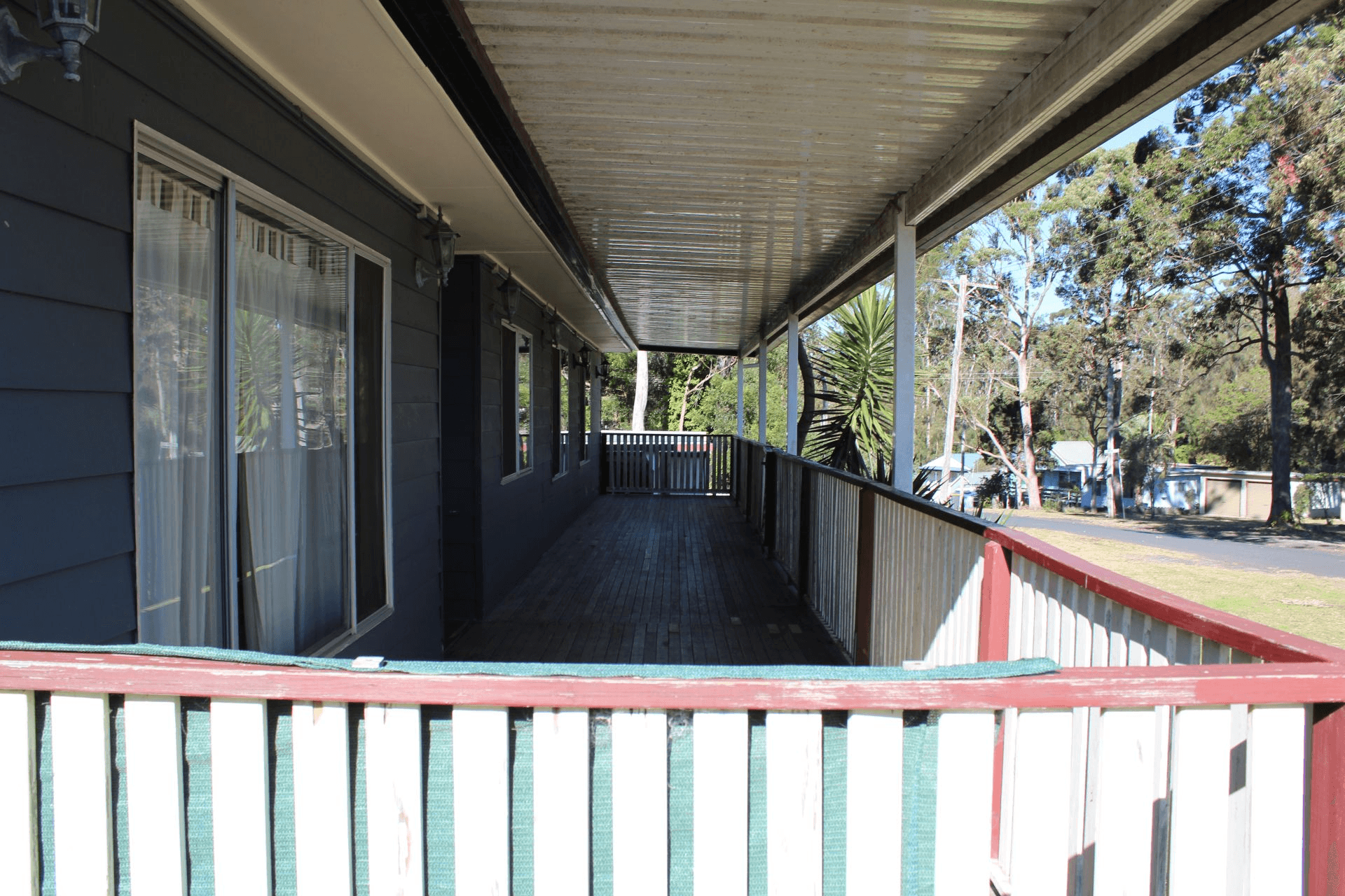 1 Roberts St, OLD EROWAL BAY, NSW 2540
