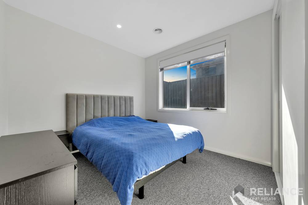 14 Babina Avenue, Melton South, VIC 3338