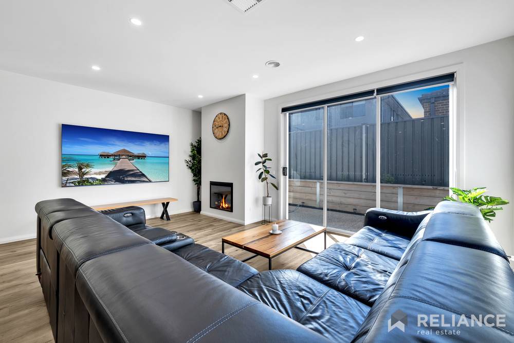 14 Babina Avenue, Melton South, VIC 3338