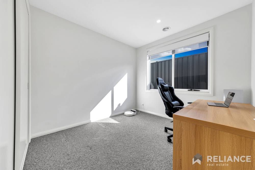 14 Babina Avenue, Melton South, VIC 3338