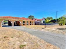 14 Waratah Drive, CAMILLO, WA 6111