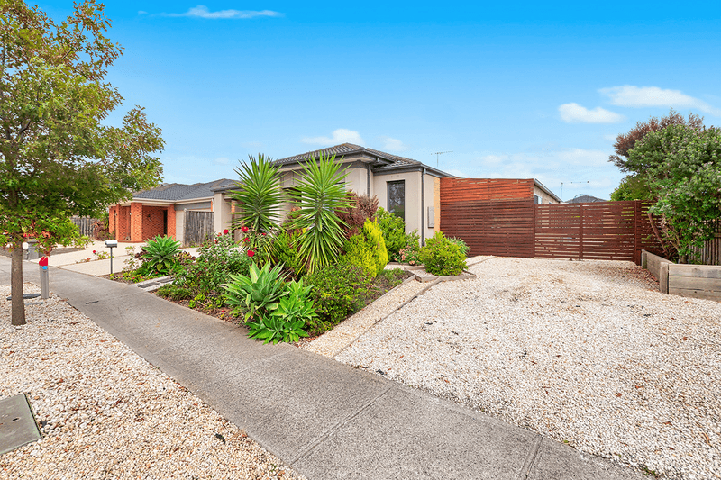 23 Honeybark Crescent, LYNDHURST, VIC 3975