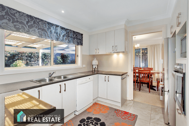 6 Seafront Cct, Bonny Hills, NSW 2445