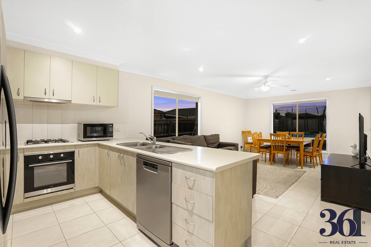 9 Billabong Crescent, Tarneit, VIC 3029