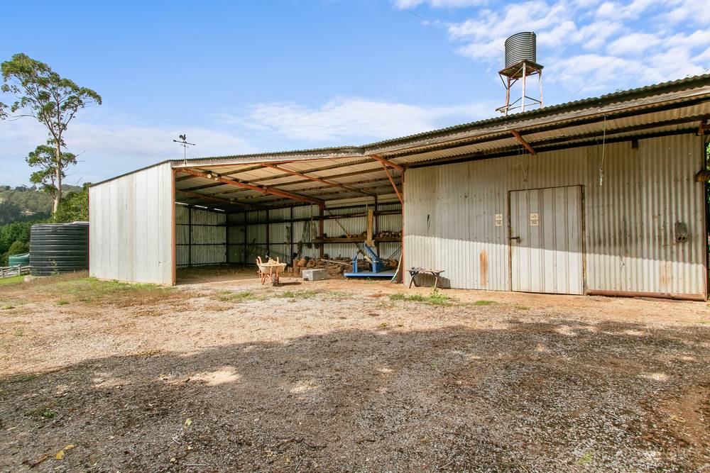 37 Clugstons Road, Gormandale, VIC 3873