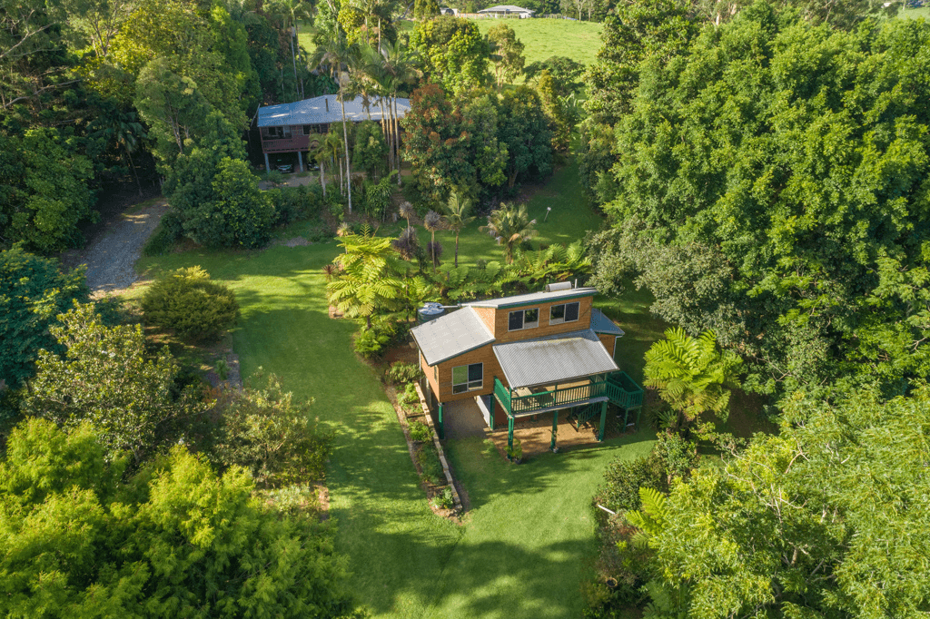 392 Mountain View Road, MALENY, QLD 4552