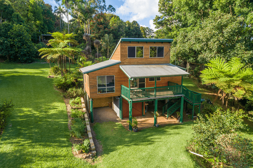 392 Mountain View Road, MALENY, QLD 4552